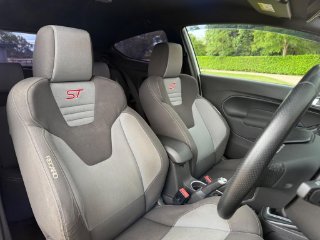 /photos/10367/0726ba05-2885-4f9a-ba15-d72919ca1cbd_i320x240.jpg