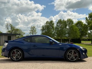 /photos/10367/18c39185-0a73-4f70-be28-1f967ee985fe_i320x240.jpg