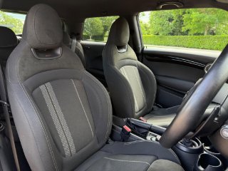 /photos/10367/37ce0aa5-b6d8-4ffc-8c7a-06621b1e7fb5_i320x240.jpg