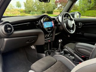 /photos/10367/3d747c49-82d5-4d88-9c99-4330035cac12_i320x240.jpg