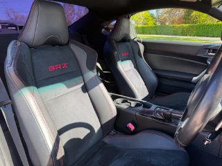 /photos/10367/83cd8870-b44b-4763-920f-6a0ac150055f_i320x240.jpg