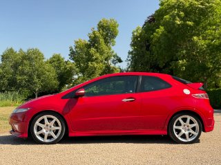 /photos/10367/8a05455f-7d9e-4a92-9334-2e90e84db021_i320x240.jpg