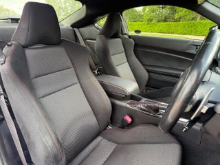 /photos/10367/a79b16f5-a928-485f-83b6-677ae2cf827a_i320x240.jpg
