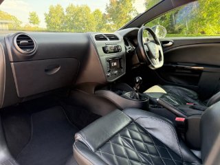 /photos/10367/b2ea710a-0ca6-4632-984a-1f432cffe12b_i320x240.jpg