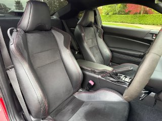 /photos/10367/cc87ebd2-1046-4bc7-9313-0fccf0492d42_i320x240.jpg