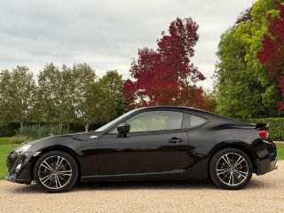 /photos/10367/e7ba1c78-d8e7-4e6b-86f9-3992a9b6ca60_i320x240.jpg