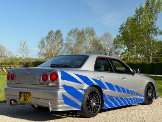 /photos/10367/e9c722de-2a26-4b62-aeb3-01618bb82d3f_i320x240.jpg