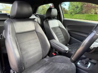 /photos/10367/ed60586d-3f95-41fd-8600-d44a7d21938b_i320x240.jpg